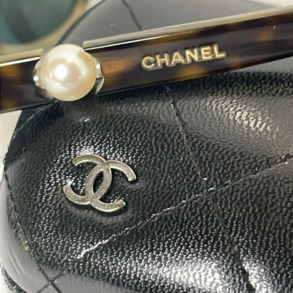 CHANEL‎ COLLECTION PERLE SUNGLASSES MADE IN ITALY POLARIZED LIMITED EDITION